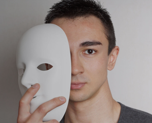 你知道人脸识别技术在日常生活中的应用有多广泛吗？